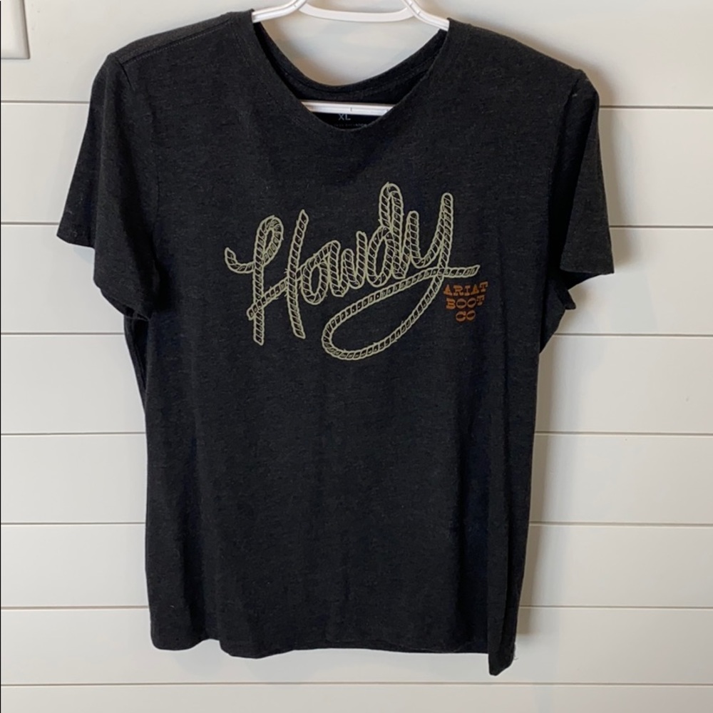 Tee